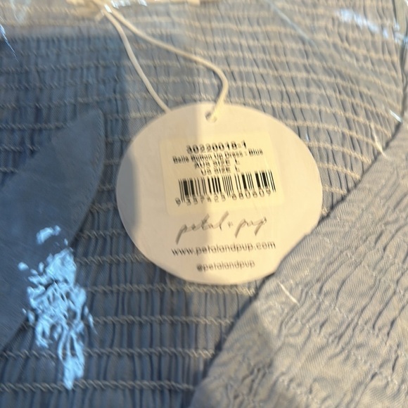 #25❤️ Brand new with tags Petal & Pup Belle button up dress in blue - Picture 6 of 8